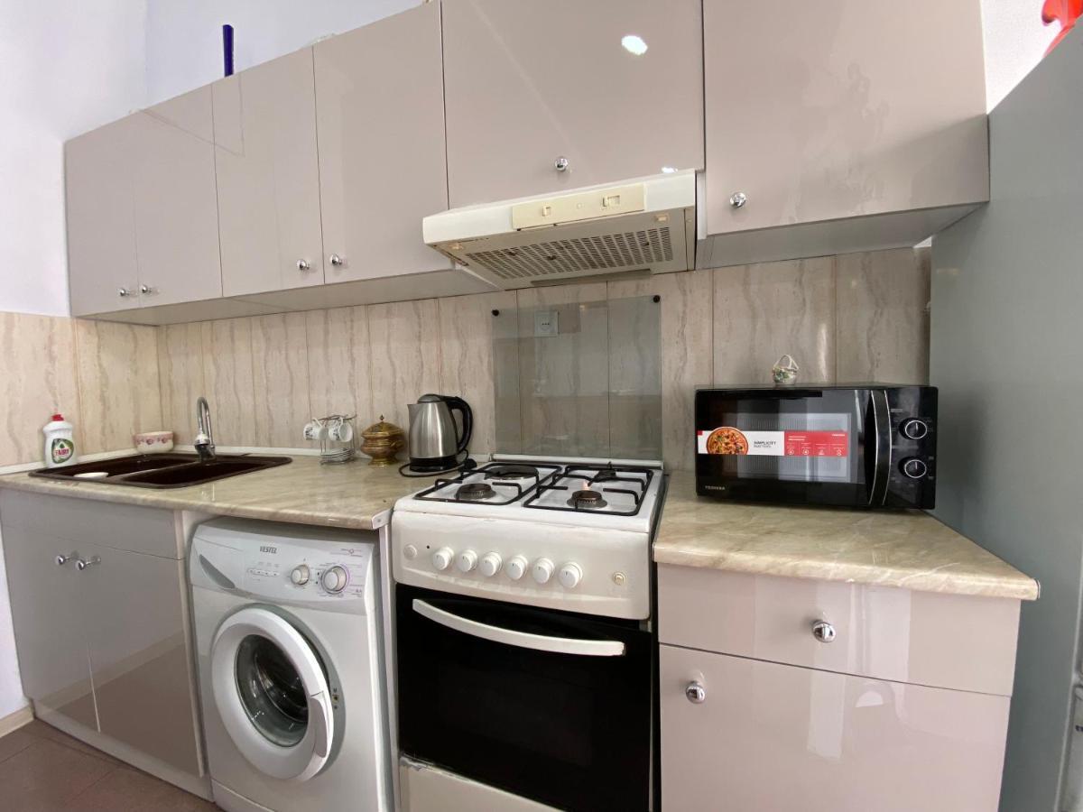 באטומי Apartment On Luka Asatiani 2 מראה חיצוני תמונה